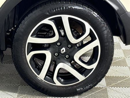 2017-Renault-Captur-15-dCi-Dynamique-5-dr-66kW_6