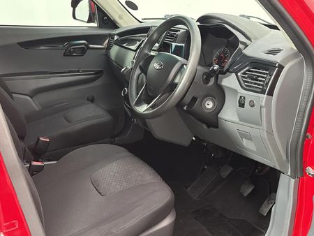 2020-Mahindra-KUV-100-12-K2-NXT_9