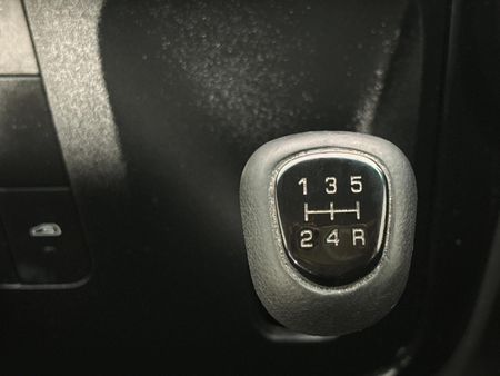 2020-Mahindra-KUV-100-12-K2-NXT_10