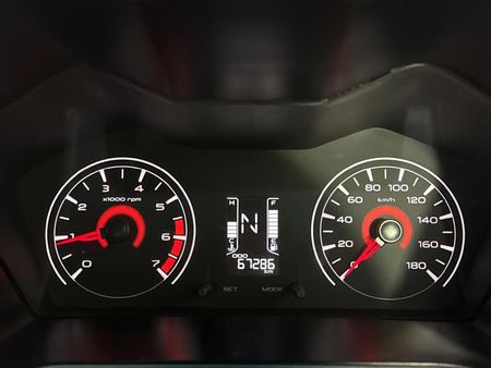 2020-Mahindra-KUV-100-12-K2-NXT_2