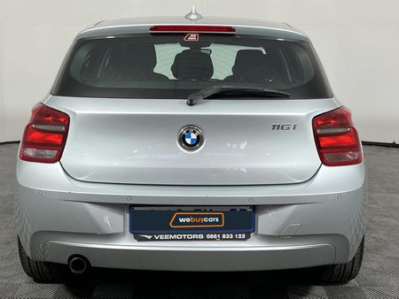 2015-BMW-1-Series-116i-5-dr-Auto_17