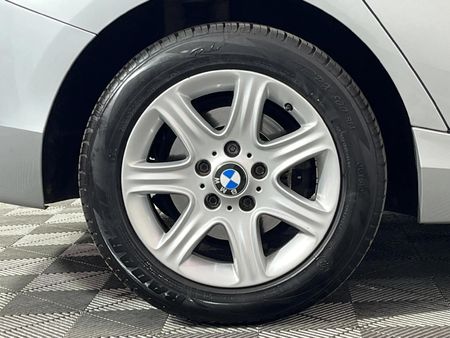 2015-BMW-1-Series-116i-5-dr-Auto_7