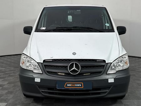 2013-Mercedes-Benz-Vito-116-CDI-Panel-Van_9