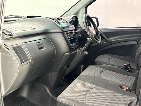 2013-Mercedes-Benz-Vito-116-CDI-Panel-Van_6