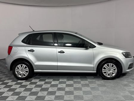 2017-Volkswagen-Polo-GP-12-TSI-Trendline-66kW_16
