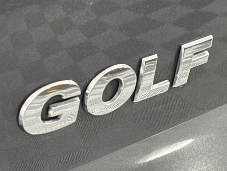 2019-Volkswagen-Golf-VII-10-TSI-Comfortline_11
