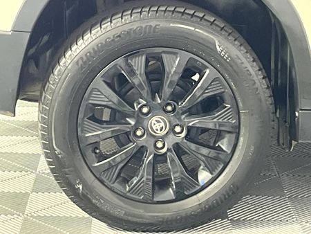 2022-Toyota-Urban-Cruiser-15-Xs-Auto_7