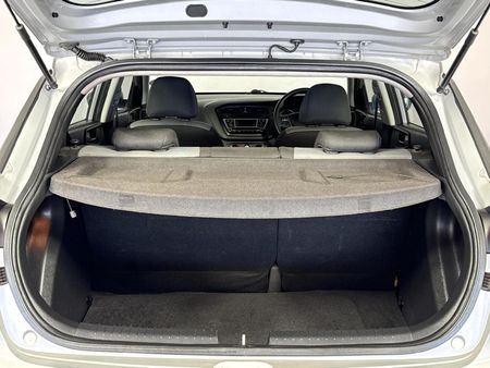 2017-Hyundai-i20-12-Motion_14