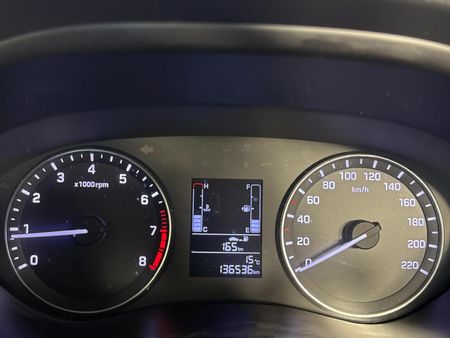 2017-Hyundai-i20-12-Motion_2