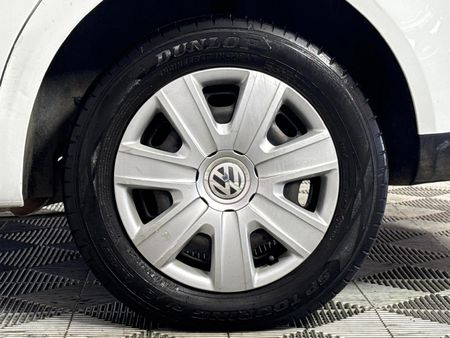 2016-Volkswagen-Polo-Vivo-GP-14-Conceptline_6