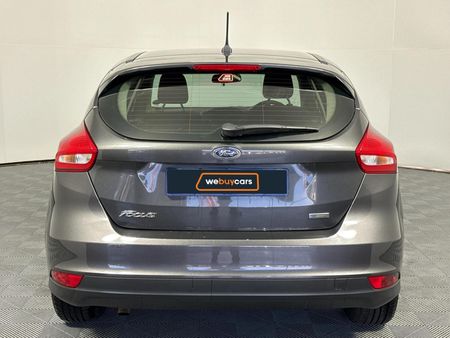 2018-Ford-Focus-10-EcoBoost-Ambiente-Auto-5-dr_17