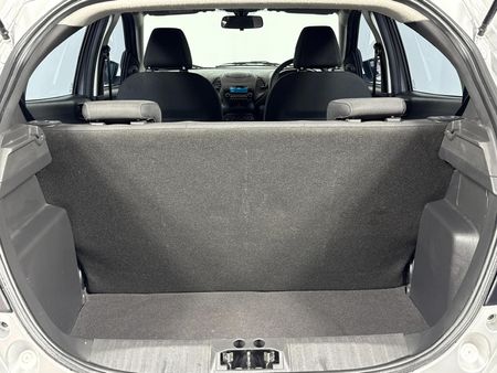 2018-Ford-Figo-15Ti-VCT-Ambiente-5-dr_13