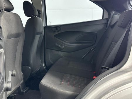 2018-Ford-Figo-15Ti-VCT-Ambiente-5-dr_3