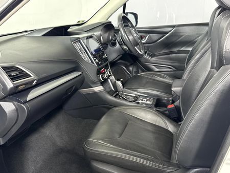 2019-Subaru-Forester-20i-S-ES-Auto_8