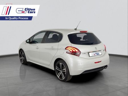 2020-Peugeot-208-12T-PureTech-GT-Line-Auto-5-dr_2