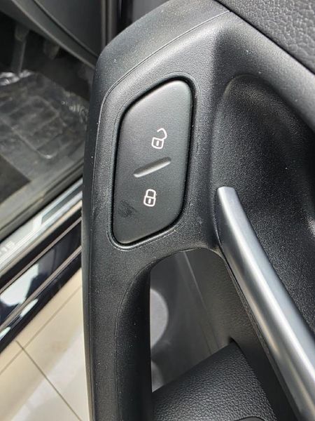 2026-Volkswagen-Polo-Vivo-14-Life_13