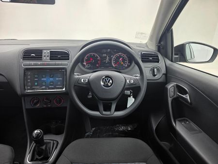 2026-Volkswagen-Polo-Vivo-14-Life_18