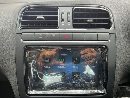 2026-Volkswagen-Polo-Vivo-14-Life_22