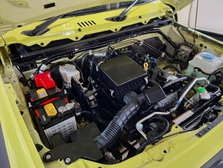 2023-Suzuki-Jimny-15-GLX_20