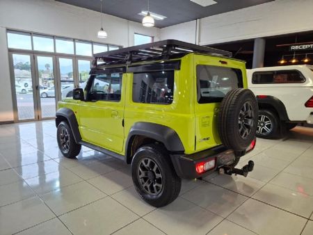 2023-Suzuki-Jimny-15-GLX_26