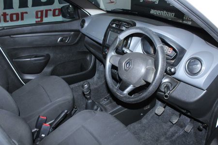 2017-Renault-Kwid-10-Dynamique_8