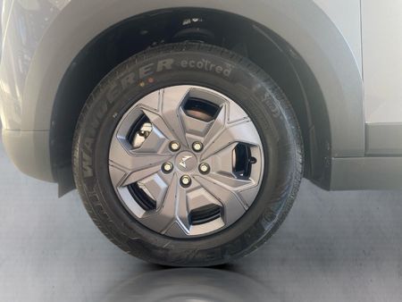 2026-Mahindra-XUV-3XO-12T-MX3-Auto_22