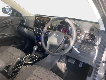 2026-Mahindra-XUV-3XO-12T-MX3-Auto_7