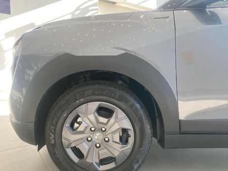 2026-Mahindra-XUV-3XO-12T-MX3-Auto_6