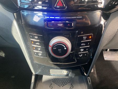 2026-Mahindra-XUV-3XO-12T-MX3-Auto_16