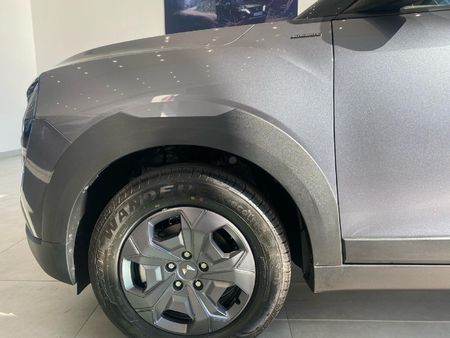 2026-Mahindra-XUV-3XO-12T-MX3-Auto_6