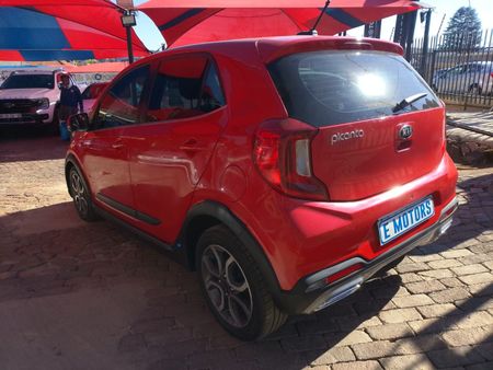 2021-Kia-Picanto-12-X-Line-Auto_14