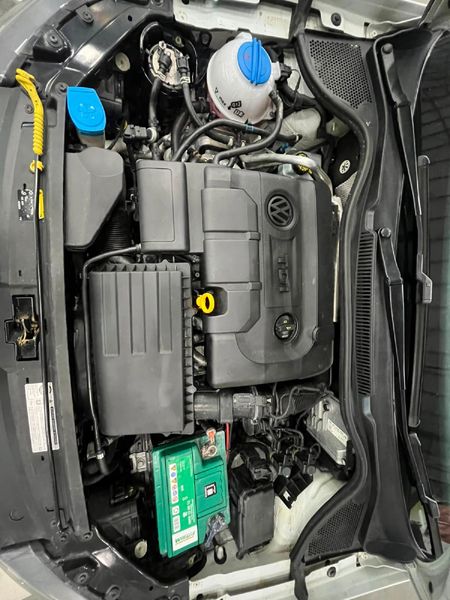 2016-Volkswagen-Polo-GP-14-TDI-Highline_12