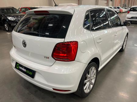 2016-Volkswagen-Polo-GP-14-TDI-Highline_2