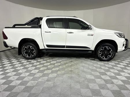 2020-Toyota-Hilux-28-GD-6-Raised-Body-Auto-Raider-Double-Cab_17