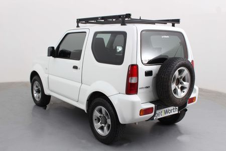 2013-Suzuki-Jimny-13_7