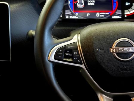 2025-Nissan-Magnite-10T-Acenta-Plus-Auto_17