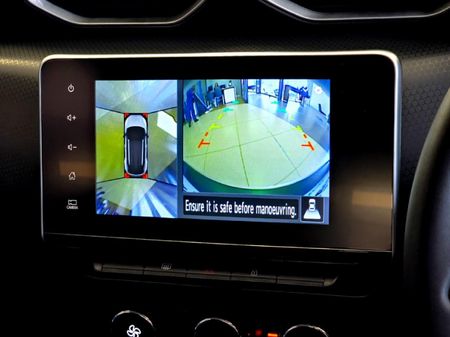 2025-Nissan-Magnite-10T-Acenta-Plus-Auto_24