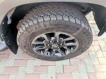 2022-Toyota-Hilux-28-GD-6-Raised-Body-Legend-Auto-Double-Cab-Dies_15