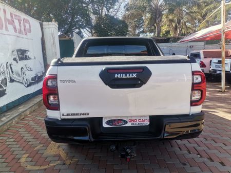 2022-Toyota-Hilux-28-GD-6-Raised-Body-Legend-Auto-Double-Cab-Dies_5