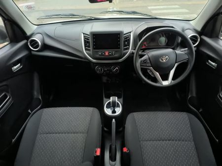 2025-Toyota-Vitz-10-XR-AMT_16