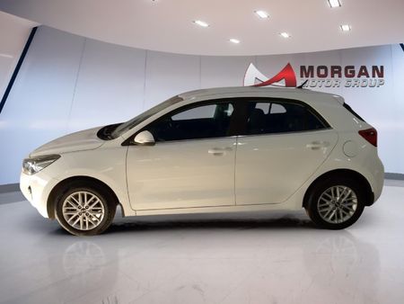 2019-Kia-Rio-12-5-dr_3