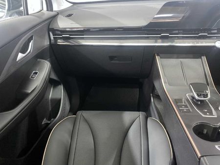 2026-Omoda-C5-15T-Luxury-X_14
