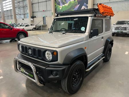 2022-Suzuki-Jimny-15-GA_6