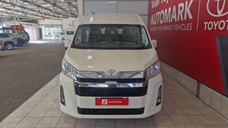 2024-Toyota-Quantum-28-GL-Auto-14-Seater_3
