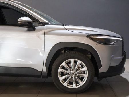 2024-Toyota-Corolla-Cross-18-XS_3