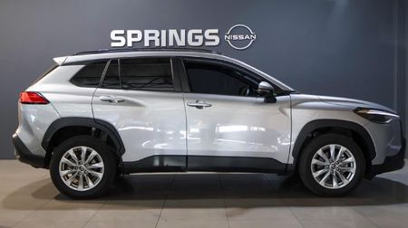2024-Toyota-Corolla-Cross-18-XS_4