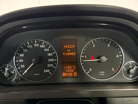 2012-Mercedes-Benz-A-Class-A-180-CDI-Classic-Auto_2