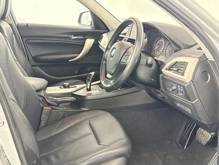 2014-BMW-1-Series-116i-5-dr-Auto_9