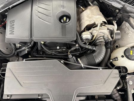 2014-BMW-1-Series-116i-5-dr-Auto_13