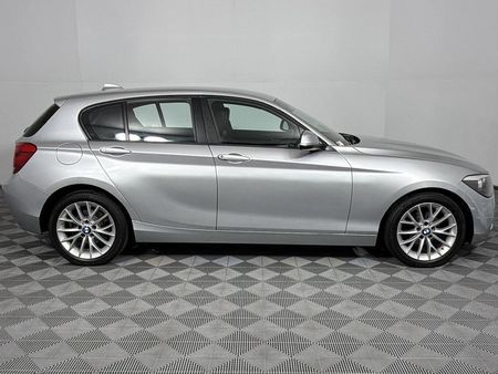 2014-BMW-1-Series-116i-5-dr-Auto_17